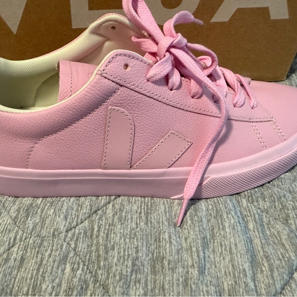 Veja x Mansur Pink Women's Sneakers - Picture 5 of 11